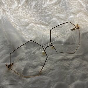 Elegant Women's Glasses with Gold Hexagonal Frame